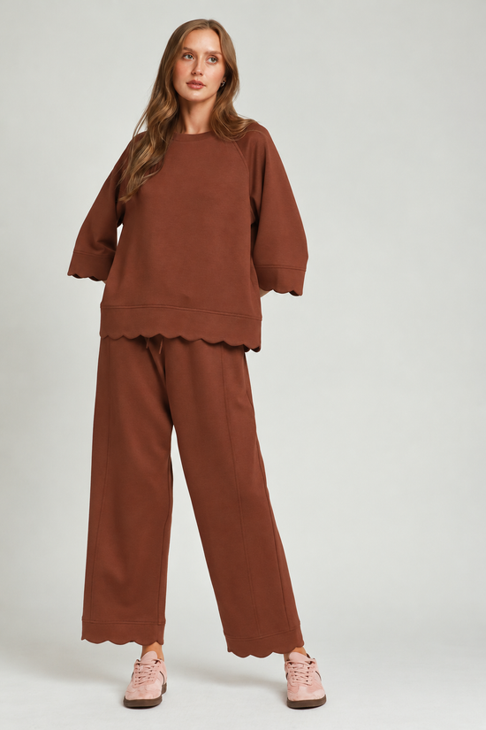Scalloped Hem Straight Pants